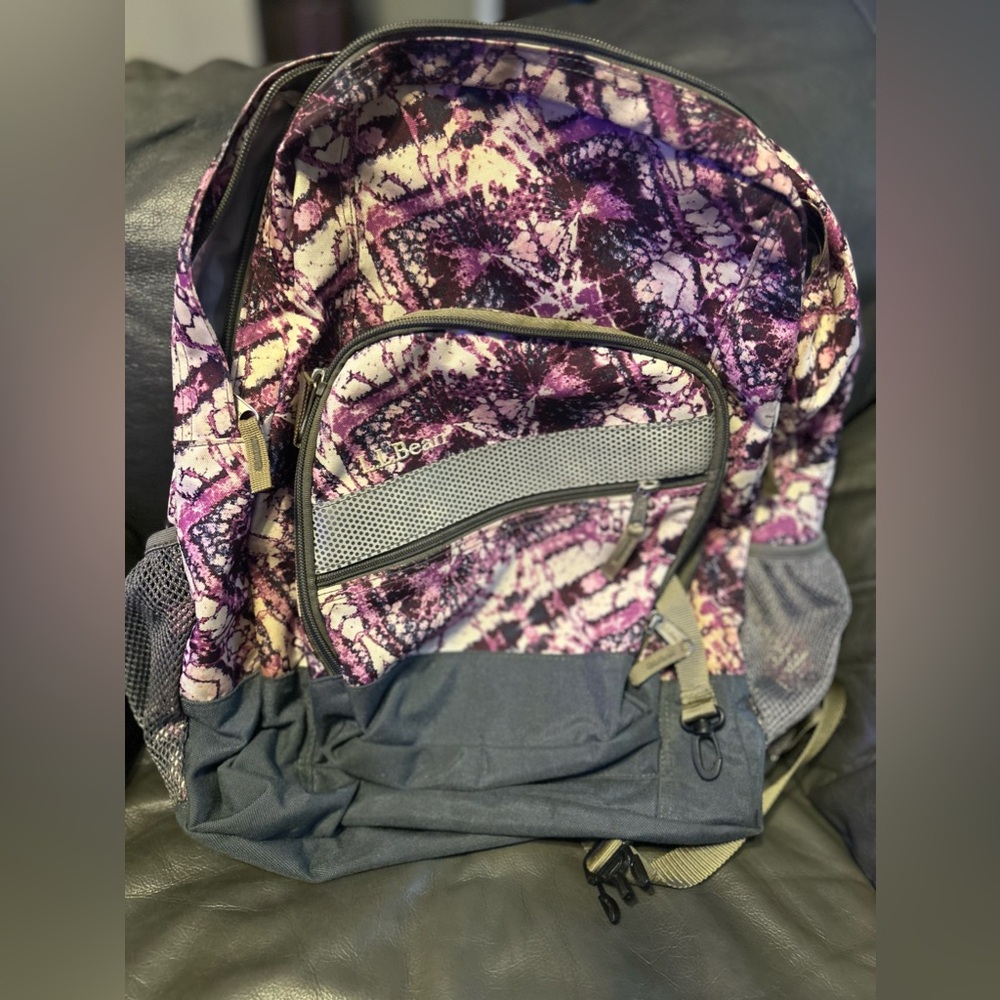 In good condition (no holes, frays or ink marks). From a smoke-free home.